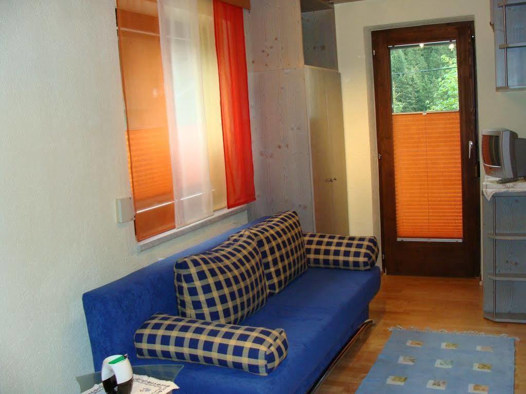 Apart Gentiana Ζόλντεν Εξωτερικό φωτογραφία